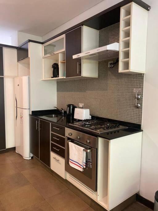Impecable En Palermo Hollywood Apartment Buenos Aires Bagian luar foto